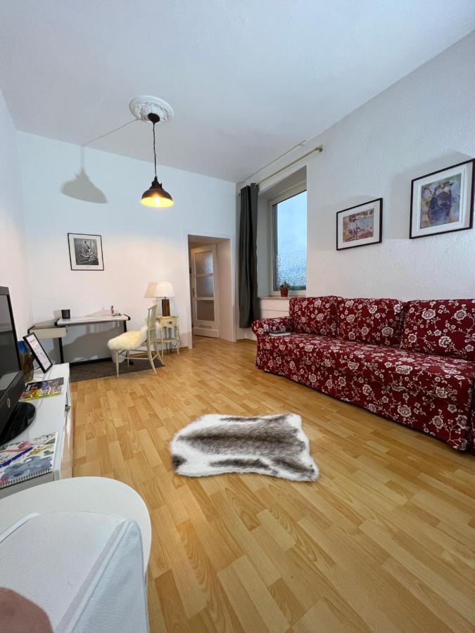 Апартаменты Casa Estrella Дуйсбург Экстерьер фото